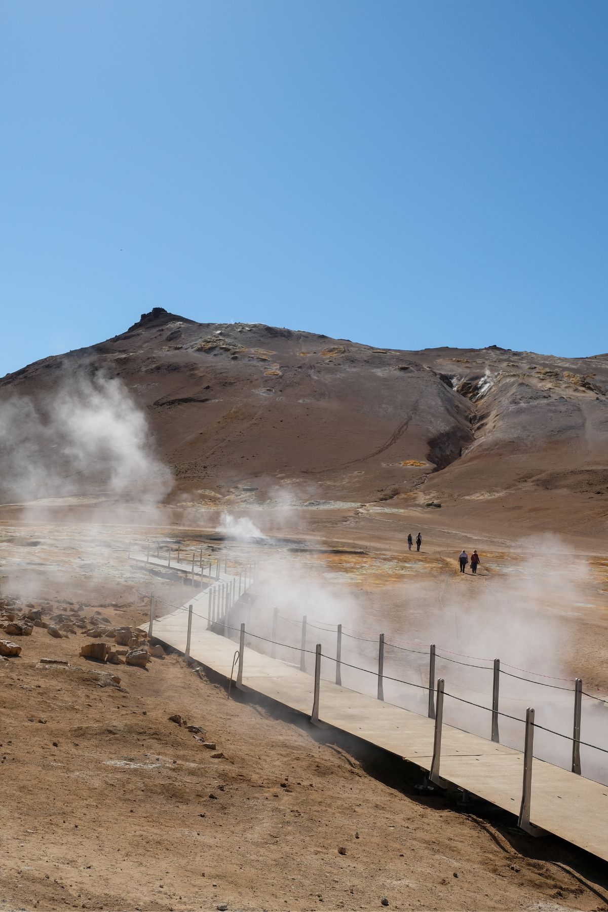 Geothermisch gebied Hverir langs de Diamond Circle