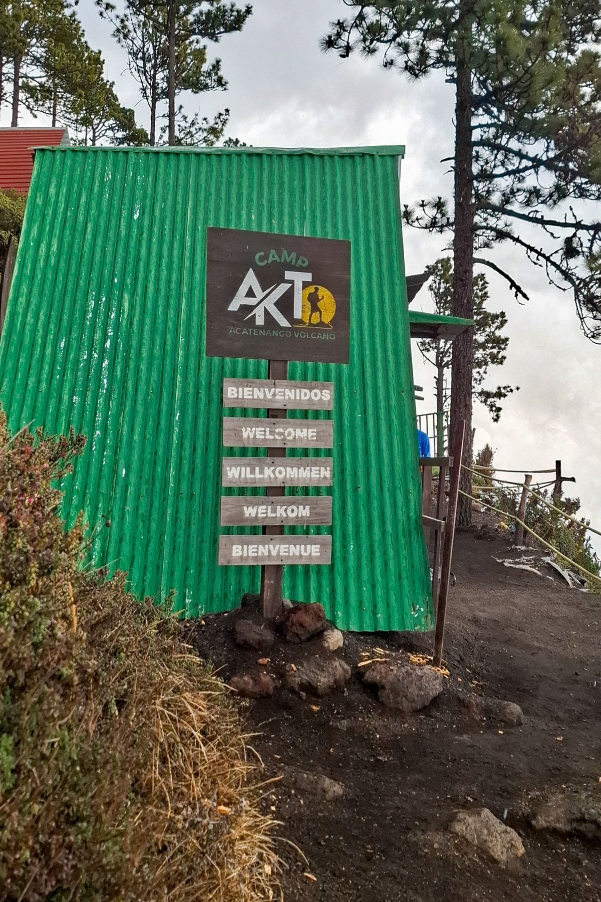 AKT Tours basecamp Acatenango vulkaan